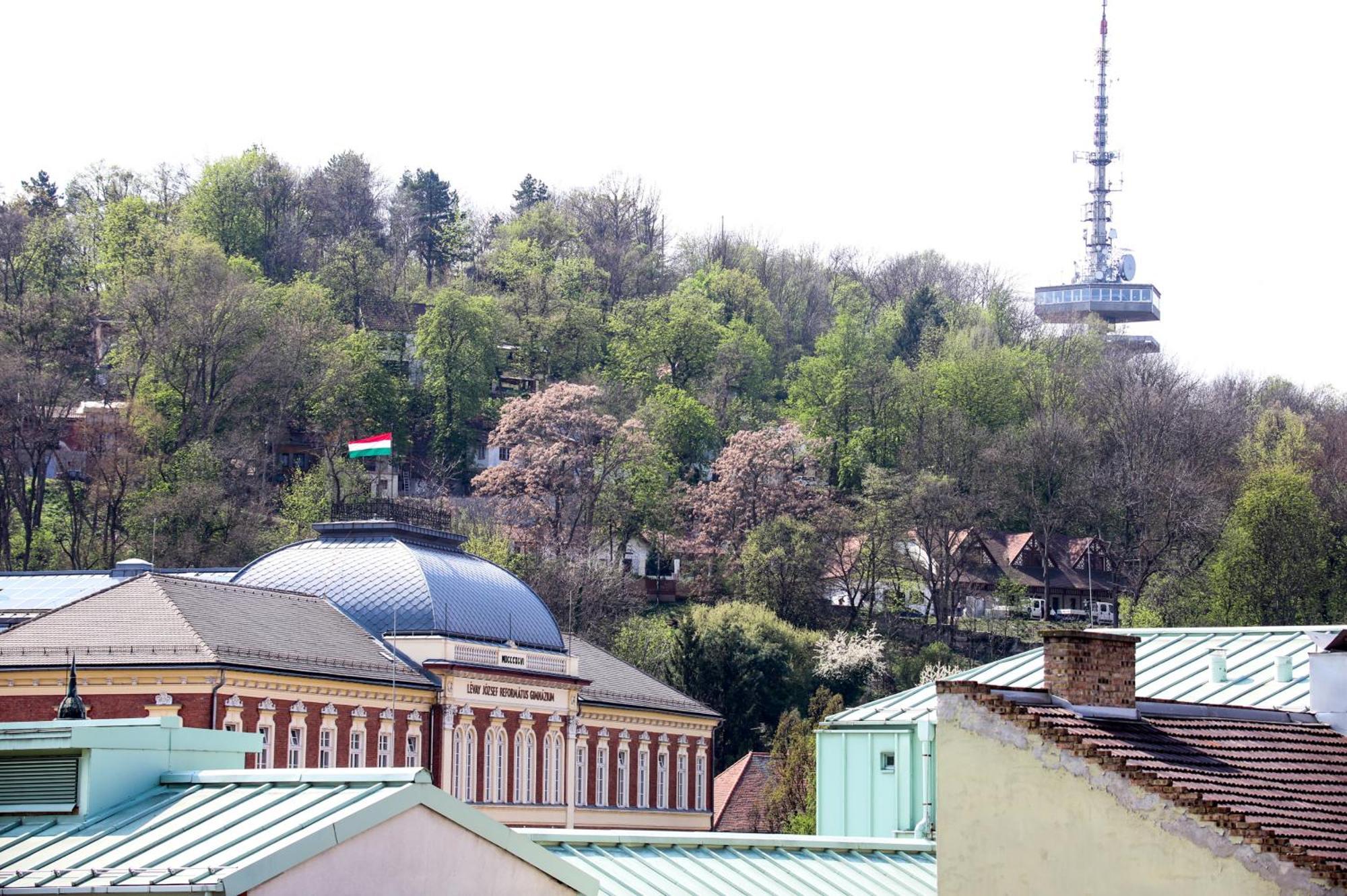 Dia Apartman Мишкольц Экстерьер фото